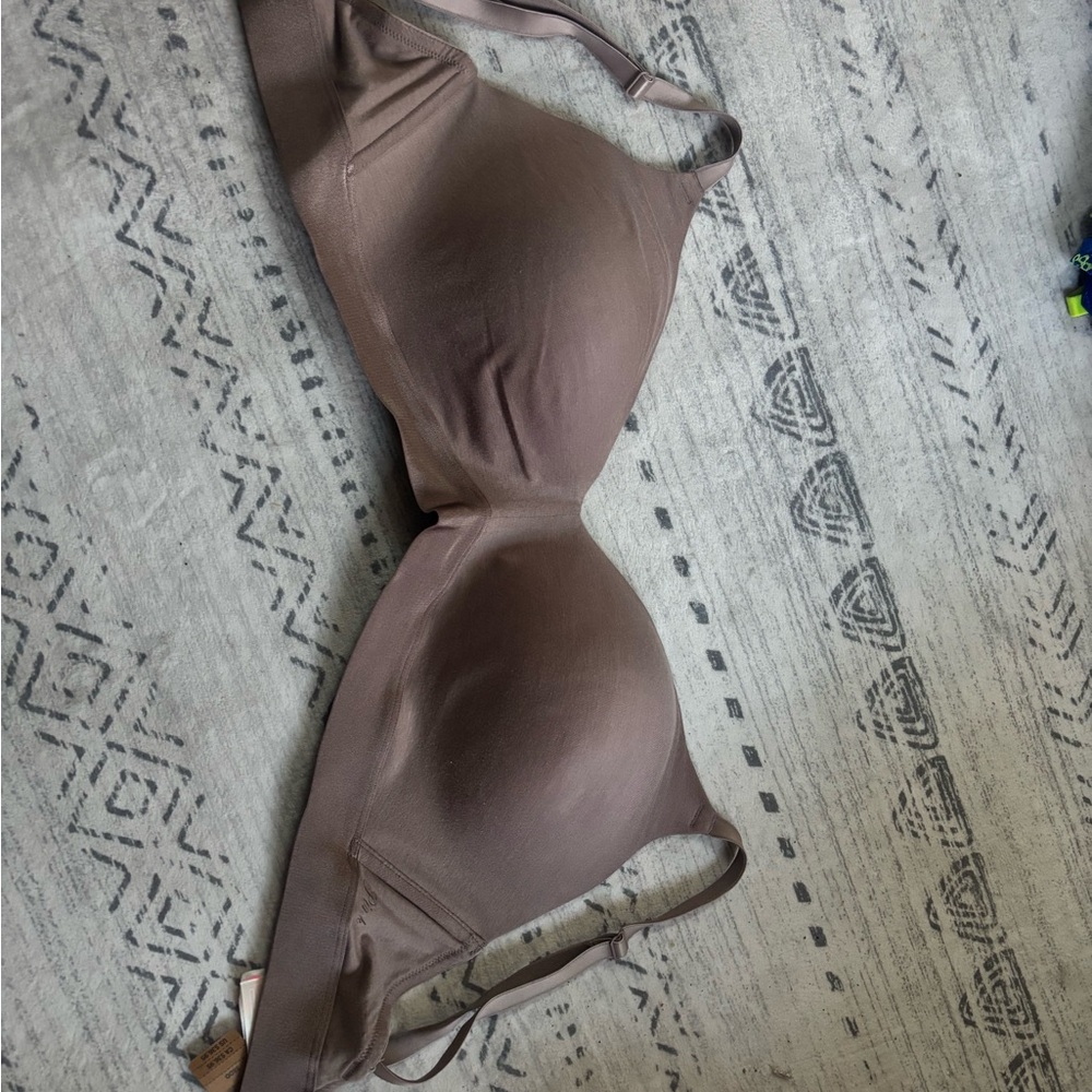 Elegant Brown Women's Victoria Secret Wireless Bra